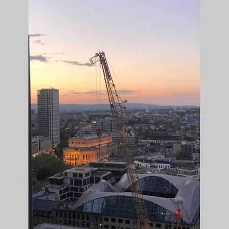 Apartment Luxury Skyscraper Apartment With Skyline View Frankfurt am Main